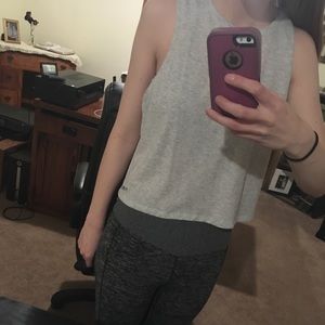 Women’s PINK crop muscle tank size small